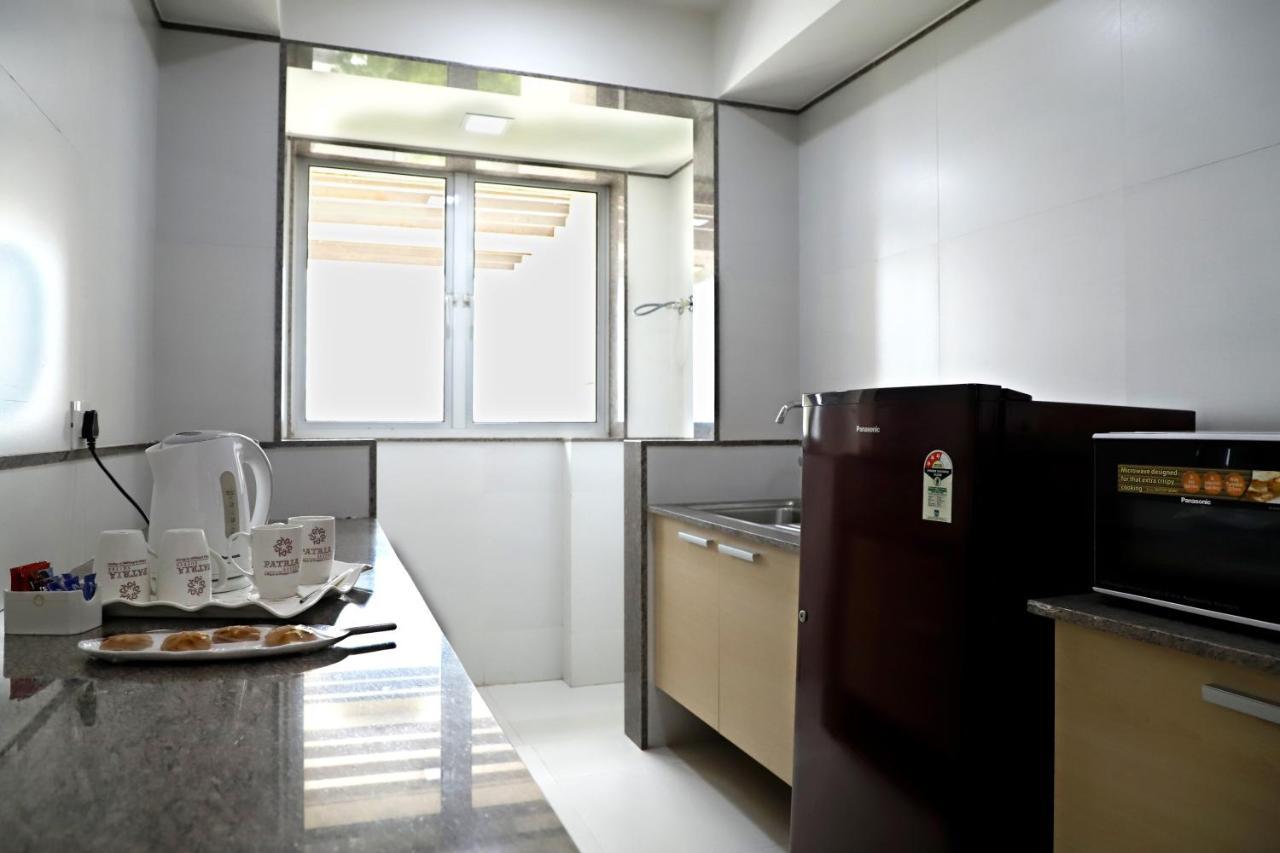 Quality Inn Patria Suites, Rajkot Exteriör bild