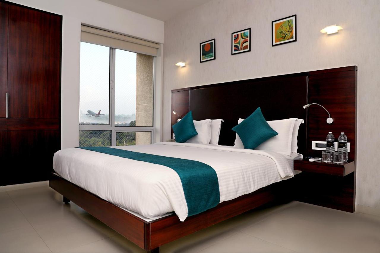 Quality Inn Patria Suites, Rajkot Exteriör bild